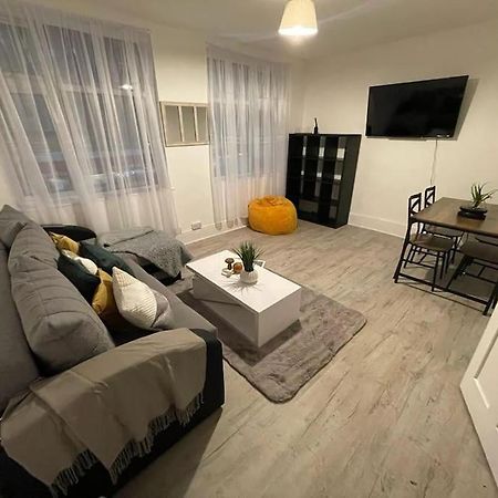 Spacious 2 Bedroom On Tower Bridge 伦敦 外观 照片